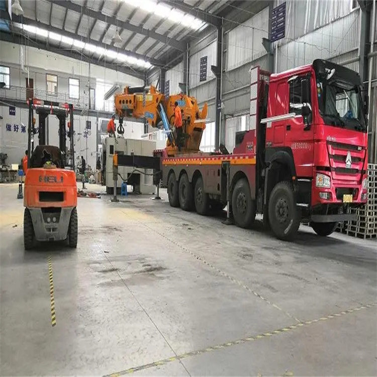 三角镇浅谈吊车出租是如何预防零部件腐蚀的