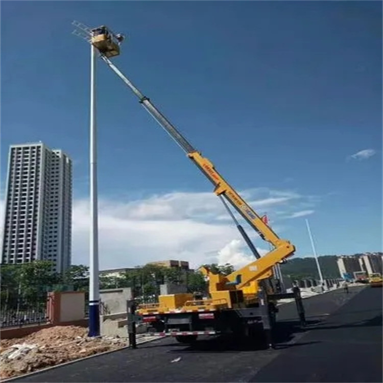 三角镇维修路灯的曲臂升降车出租